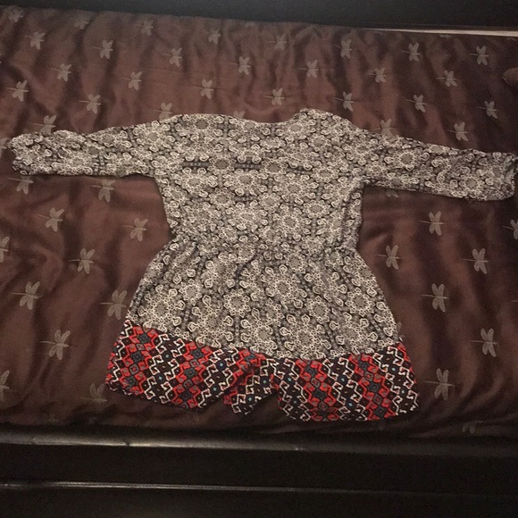 Romper - Picture 2 of 2